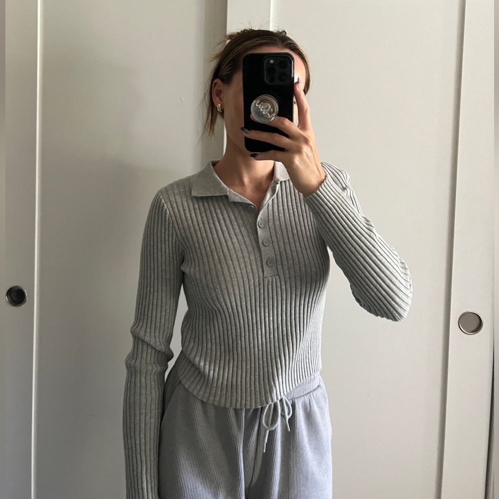 Brandy Melville Grey Collared Sweater